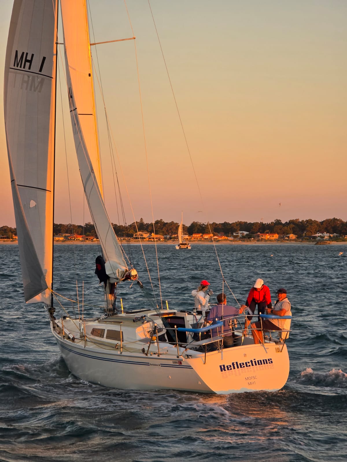MOFSC keelboat sailing